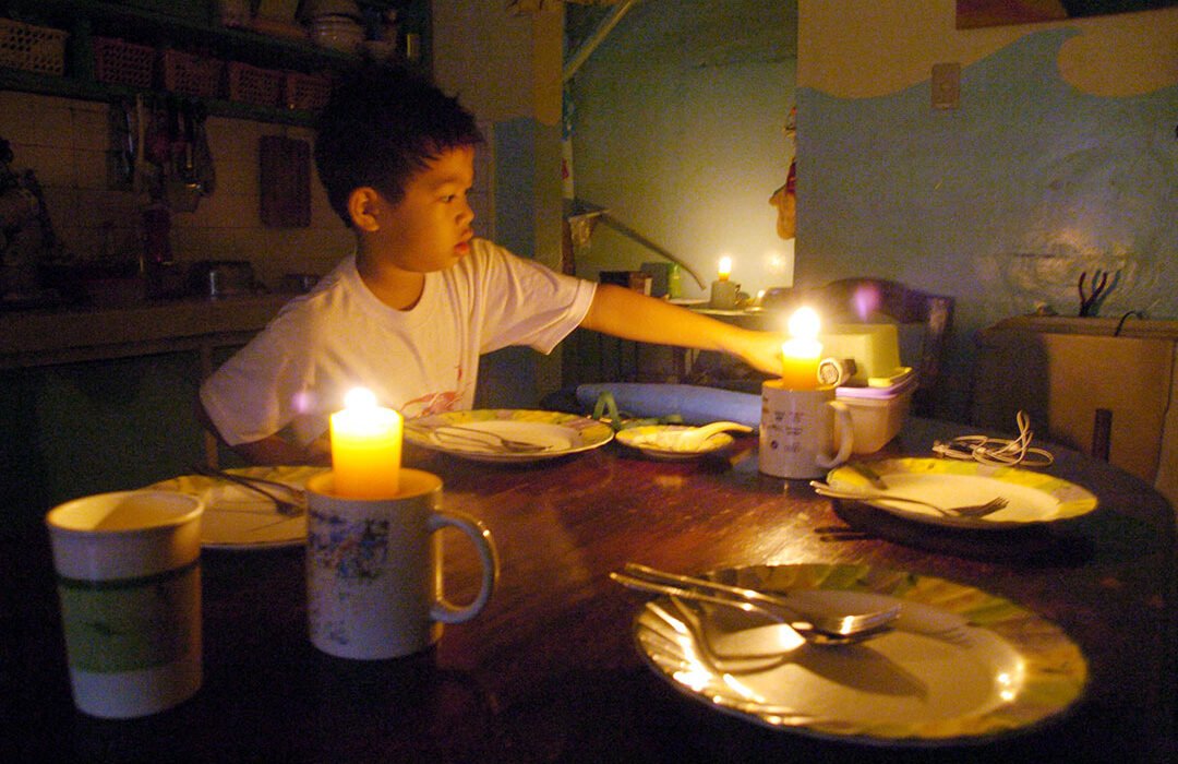 candle brownout